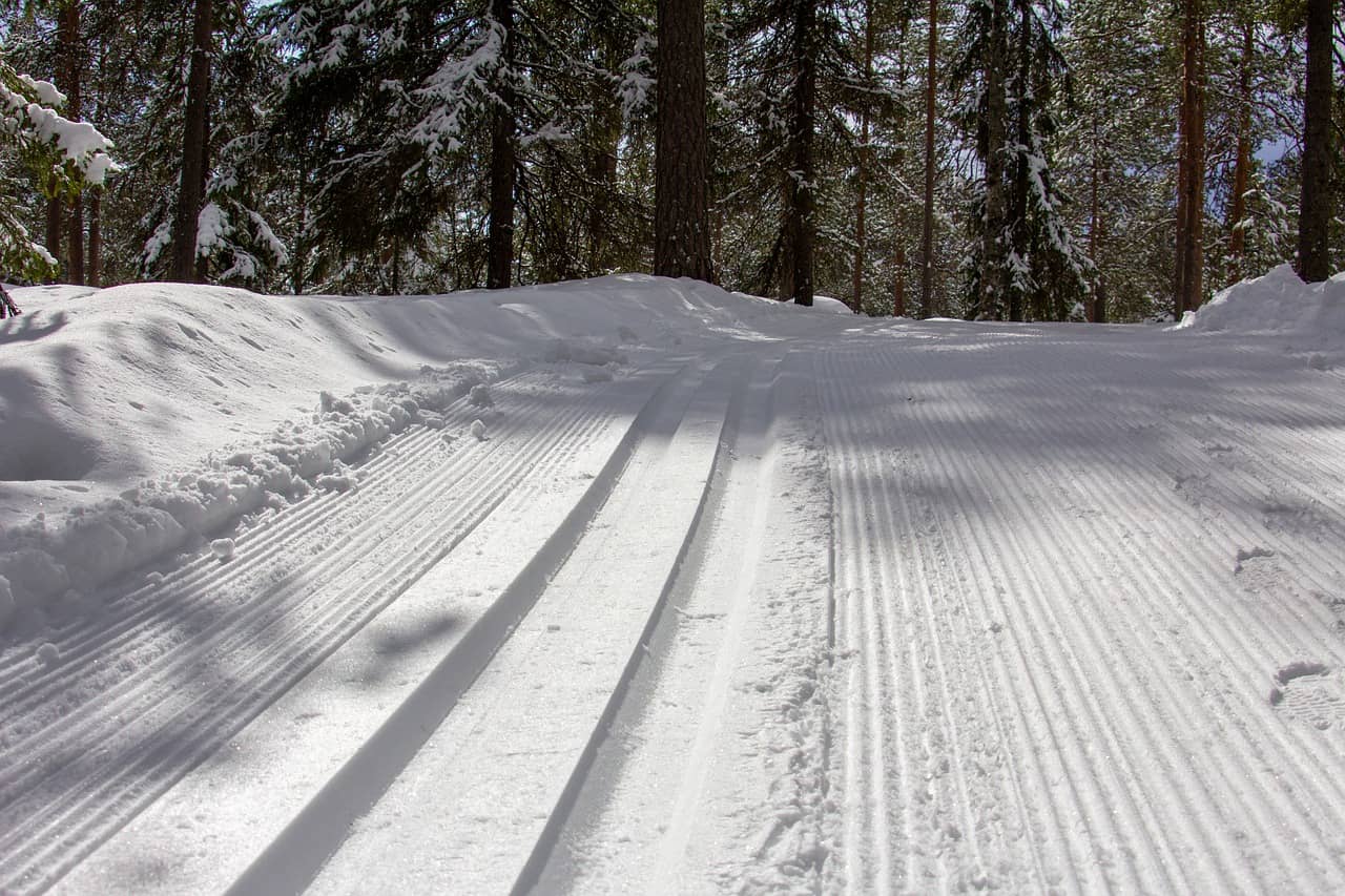 ski-tracks-4773570_1280 ski tracks 4773570 1280
